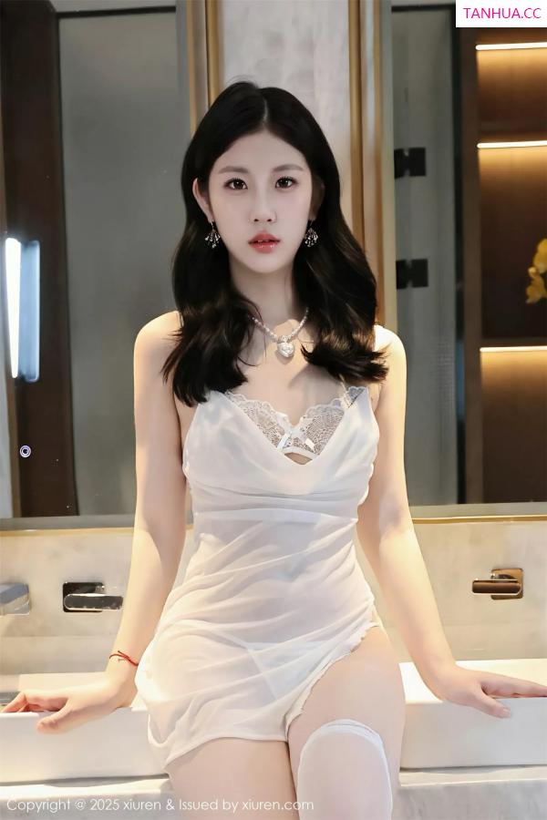   [XiuRen]高清写真图 2025.08.01 No.10609 小芭乐 白色睡裙第34张图片